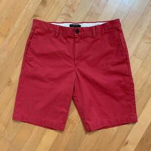 ⚡️Flash Sale EUC Banana Republic Aden Short Red Size 33